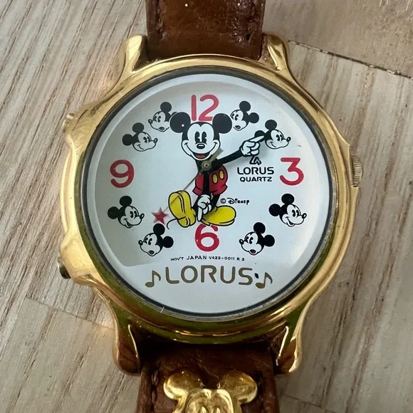 Vintage Lorus DISNEY Mickey Mouse musical watch NEW BATTERY